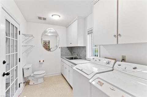500 Burning Tree Cir, High Point, NC 27265 photo 24