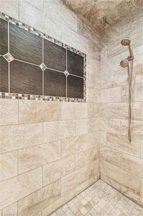 500 Burning Tree Cir, High Point, NC 27265 photo 31