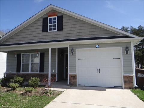 5188 Switchback Dr, High Point, NC 27265 photo 2