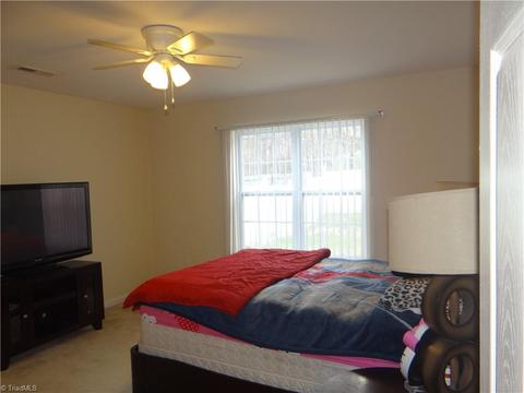 5188 Switchback Dr, High Point, NC 27265 photo 13