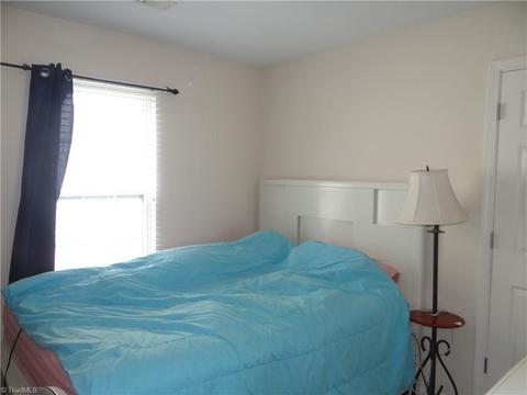 5188 Switchback Dr, High Point, NC 27265 photo 9