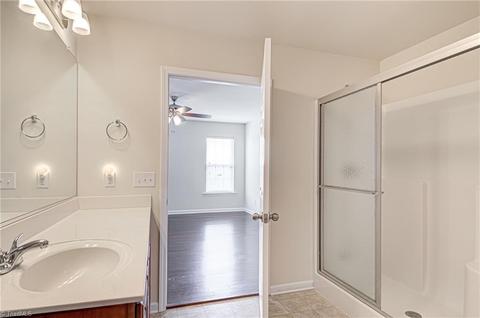 655 Chas Ct, High Point, NC 27265 photo 20