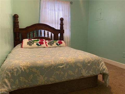1221 Pearson Pl, High Point, NC 27260 photo 10