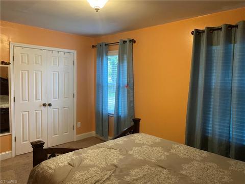 1221 Pearson Pl, High Point, NC 27260 photo 9