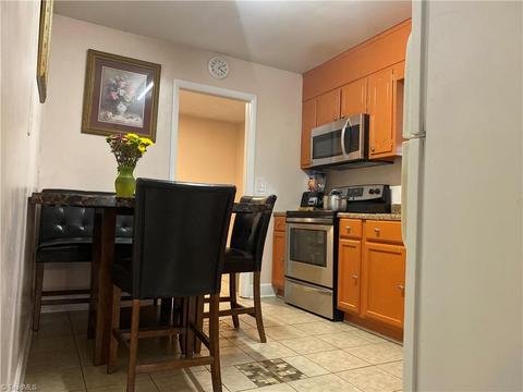 1221 Pearson Pl, High Point, NC 27260 photo 5