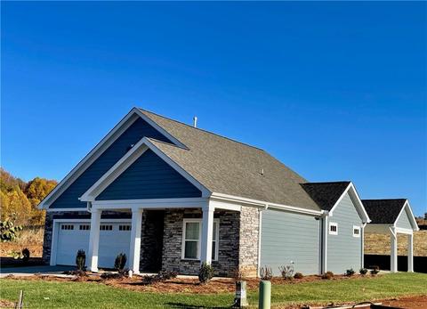 317 Mountain Maple Dr, King, NC 27021 photo 2