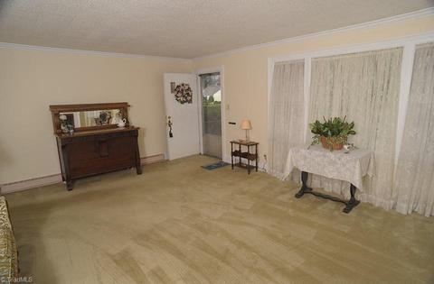 825 Maple Ave, Salisbury, NC 28144 photo 6