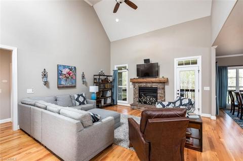 267 Centenary Ridge Dr, Clemmons, NC 27012 photo 9