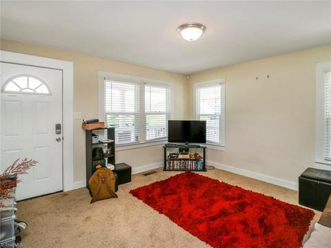 103 Chase Ave, High Point, NC 27260 photo 6