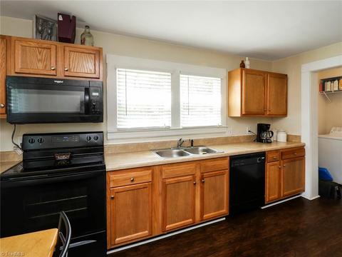 103 Chase Ave, High Point, NC 27260 photo 14