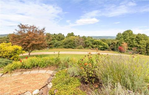 196 Low Gap Rd, Floyd, VA 24091 photo 36