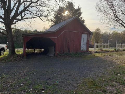 293 Pine Rd, Eden, NC 27288 photo 18