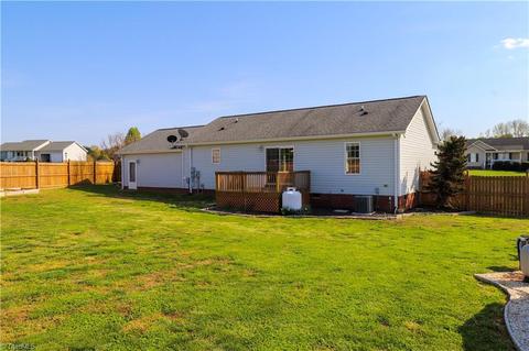 597 Saddlebred Loop, Stokesdale, NC 27357 photo 10