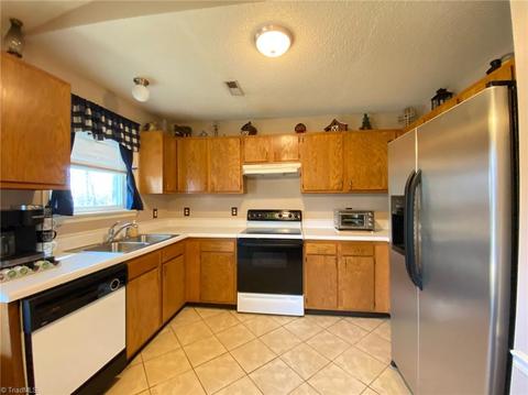 511 Westover Dr, High Point, NC 27265 photo 10