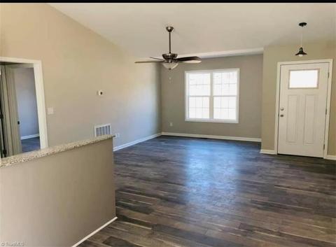 233 Sealy Dr, Trinity, NC 27370 photo 4