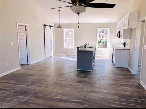 233 Sealy Dr, Trinity, NC 27370 photo 3