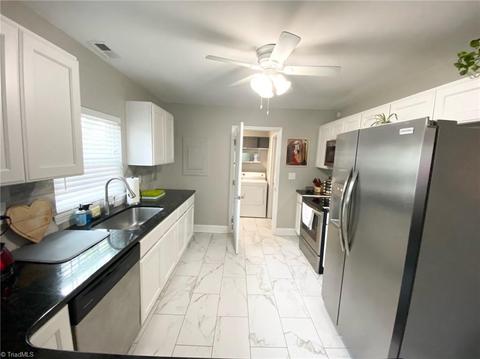 1213 Guyer St, High Point, NC 27262 photo 10
