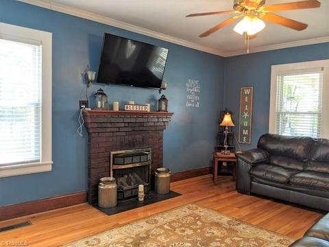 1423 Meadow Rd, Eden, NC 27288 photo 6