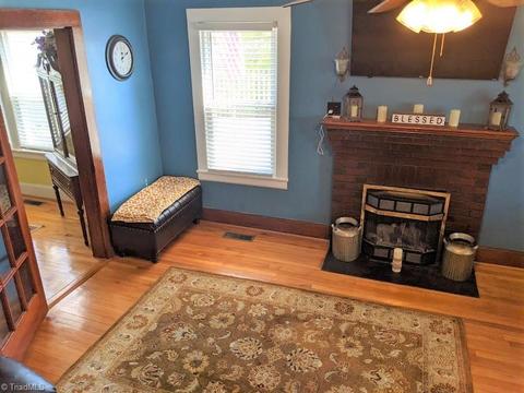 1423 Meadow Rd, Eden, NC 27288 photo 8