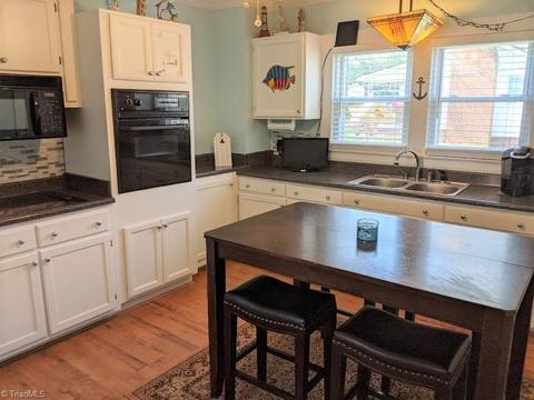 1423 Meadow Rd, Eden, NC 27288 photo 15