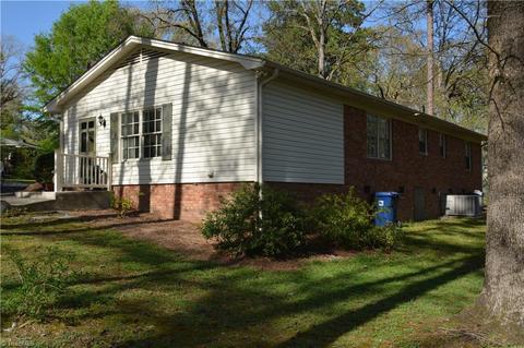 655 E Timber Ln, Robbins, NC 27325 photo 8