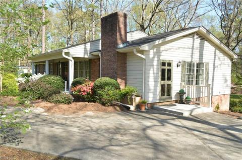 655 E Timber Ln, Robbins, NC 27325 photo 6