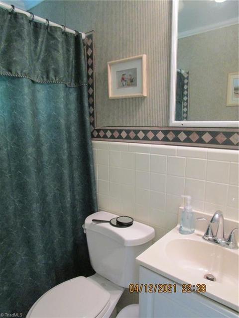 1632 Larkin St, High Point, NC 27262 photo 21