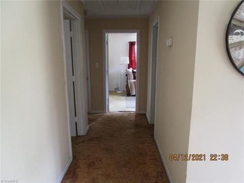 1632 Larkin St, High Point, NC 27262 photo 22