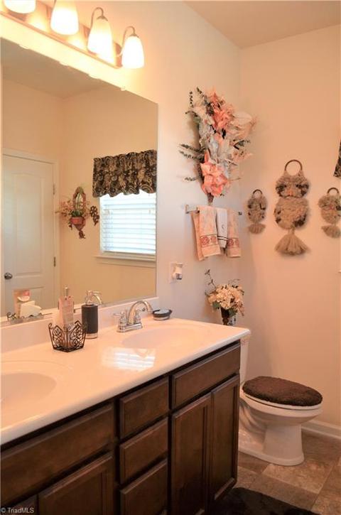 744 Forester Ct, High Point, NC 27265 photo 14