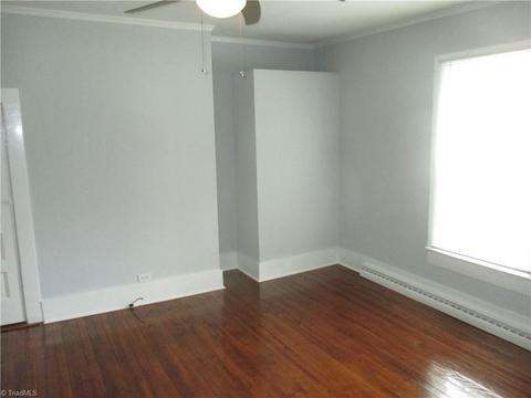 1064 Mill St, Pinnacle, NC 27043 photo 14