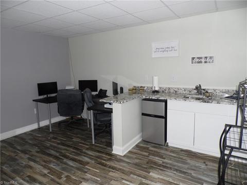 75 River Pointe Ln, Sparta, NC 28675 photo 27