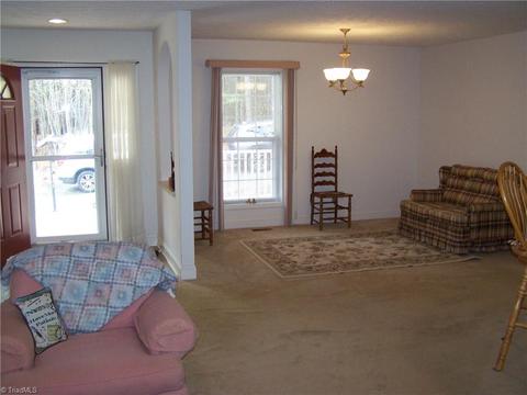 300 Ashley Loop, Eden, NC 27288 photo 9