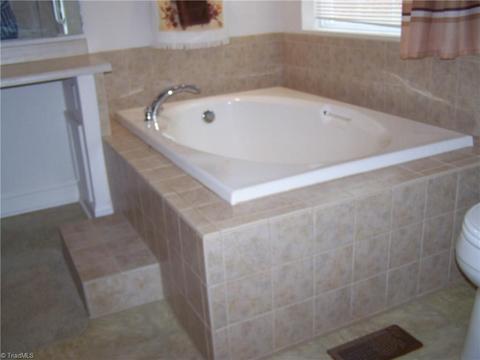 300 Ashley Loop, Eden, NC 27288 photo 43