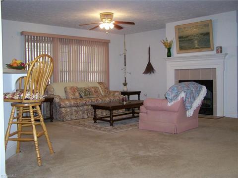 300 Ashley Loop, Eden, NC 27288 photo 18