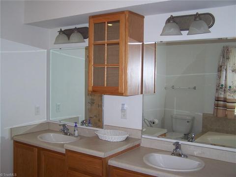 300 Ashley Loop, Eden, NC 27288 photo 40