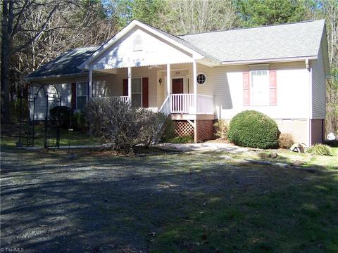 300 Ashley Loop, Eden, NC 27288 photo 1