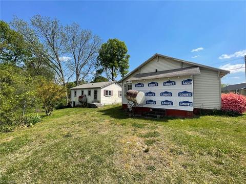 200 Maple Ave, Thomasville, NC 27360 photo 31