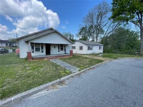200 Maple Ave, Thomasville, NC 27360 photo 1
