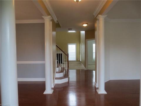3608 Cottesmore Dr, High Point, NC 27265 photo 9