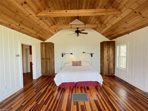 431 Running Cedar Dr, Traphill, NC 28685 photo 14