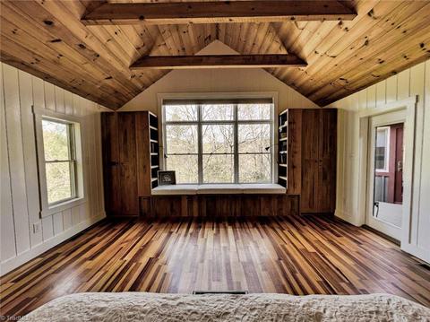 431 Running Cedar Dr, Traphill, NC 28685 photo 15