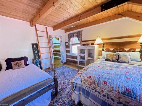 431 Running Cedar Dr, Traphill, NC 28685 photo 28