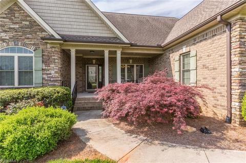 7049 English Pride Dr, Trinity, NC 27370 photo 4