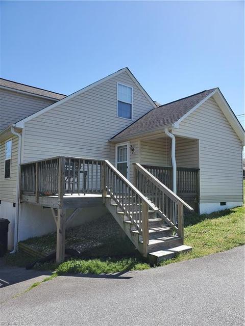 216 Unity St, Thomasville, NC 27360 photo 3