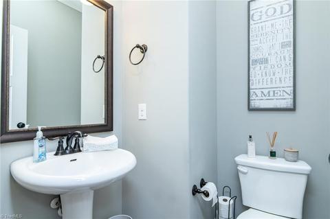 106 Emerald Ct, Trinity, NC 27370 photo 7
