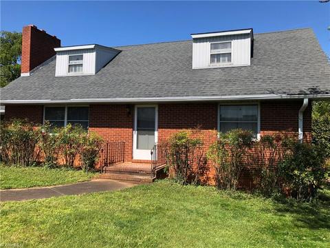 107 Cooper St, Dobson, NC 27017 photo 1