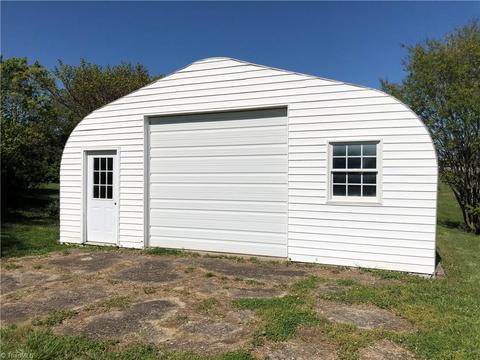 107 Cooper St, Dobson, NC 27017 photo 27