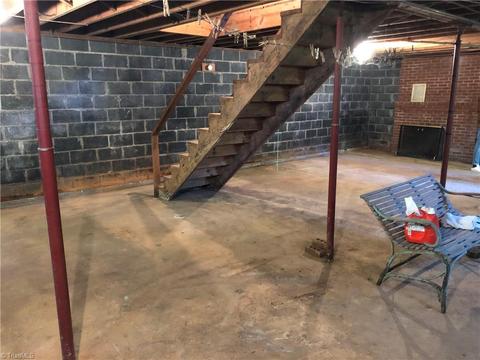 107 Cooper St, Dobson, NC 27017 photo 22