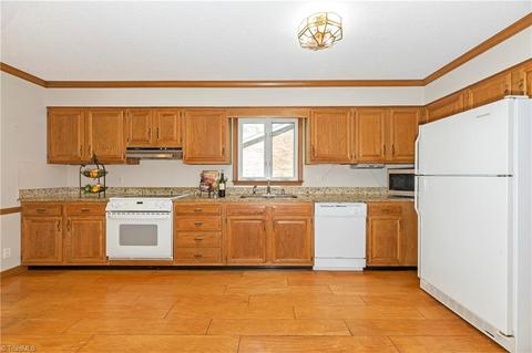 3626 Tanglebrook Trl, Clemmons, NC 27012 photo 23