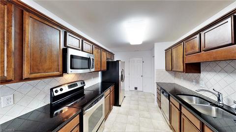 115 Bouldin Ct, Trinity, NC 27370 photo 4